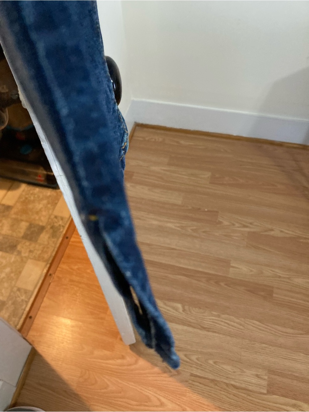 Tommy Hilfiger Jeans - Picture 4 of 8